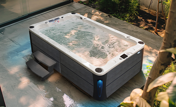 Deck Series Defiance hot tubs for sale